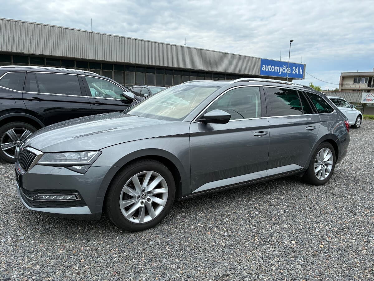 2023 Škoda SUPERB - 2