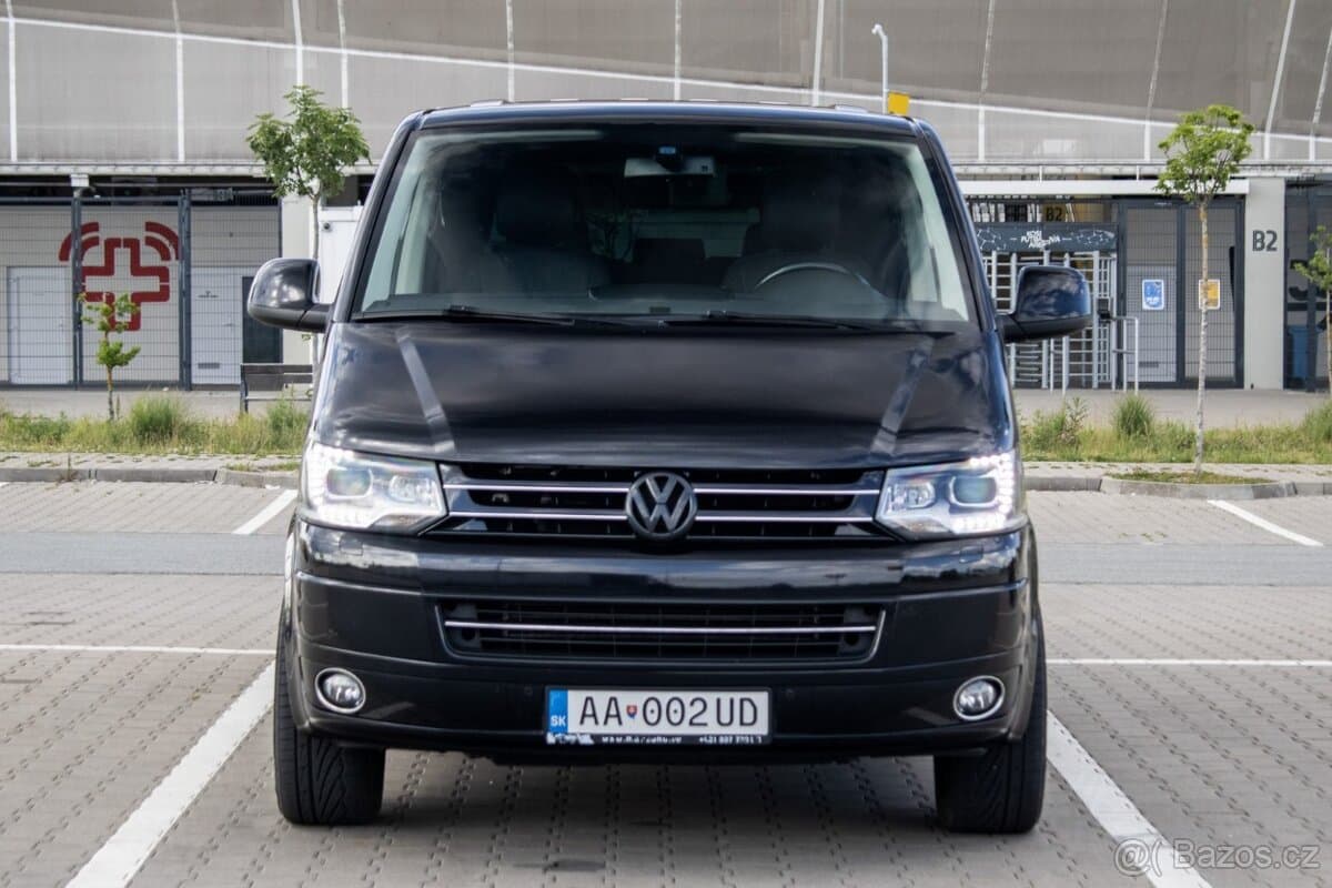 2015 Volkswagen MULTIVAN - 2