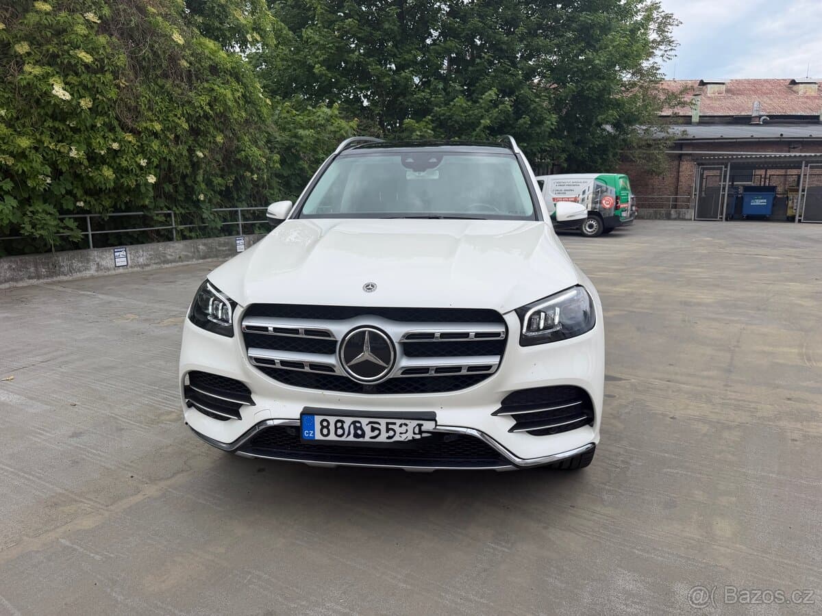2020 Mercedes-Benz GL - 2