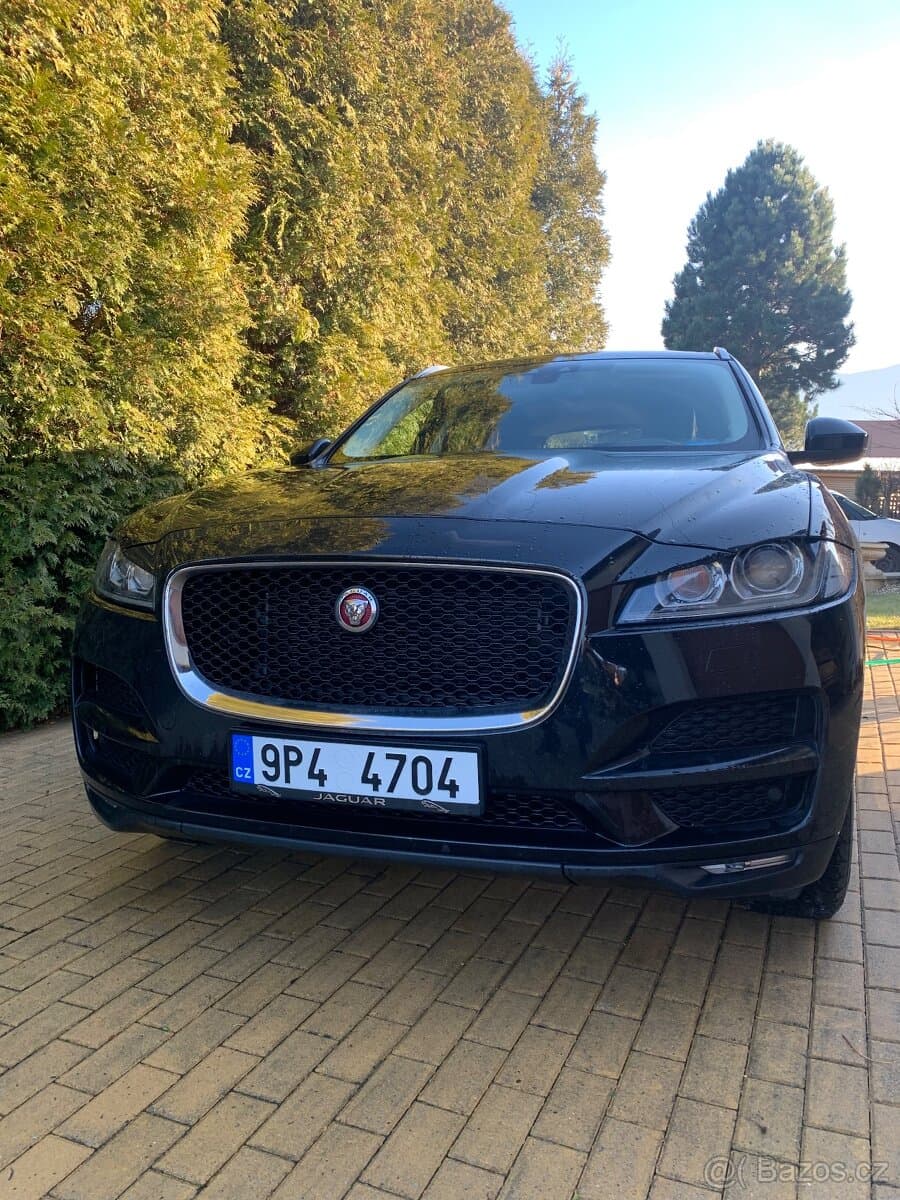 2018 Jaguar F-PACE - 2