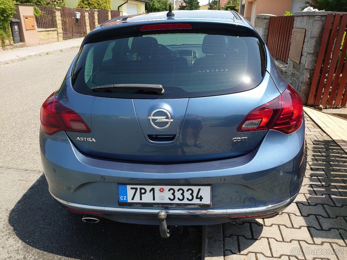 2013 Opel ASTRA - 2