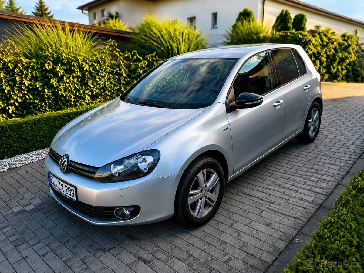 2012 Volkswagen GOLF - 2