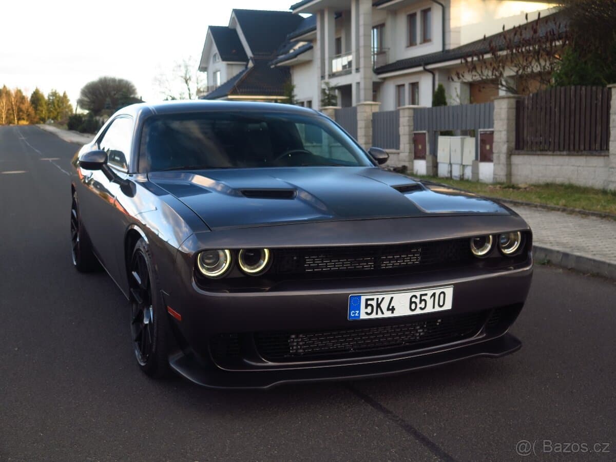 2015 Dodge CHALLENGER - 2