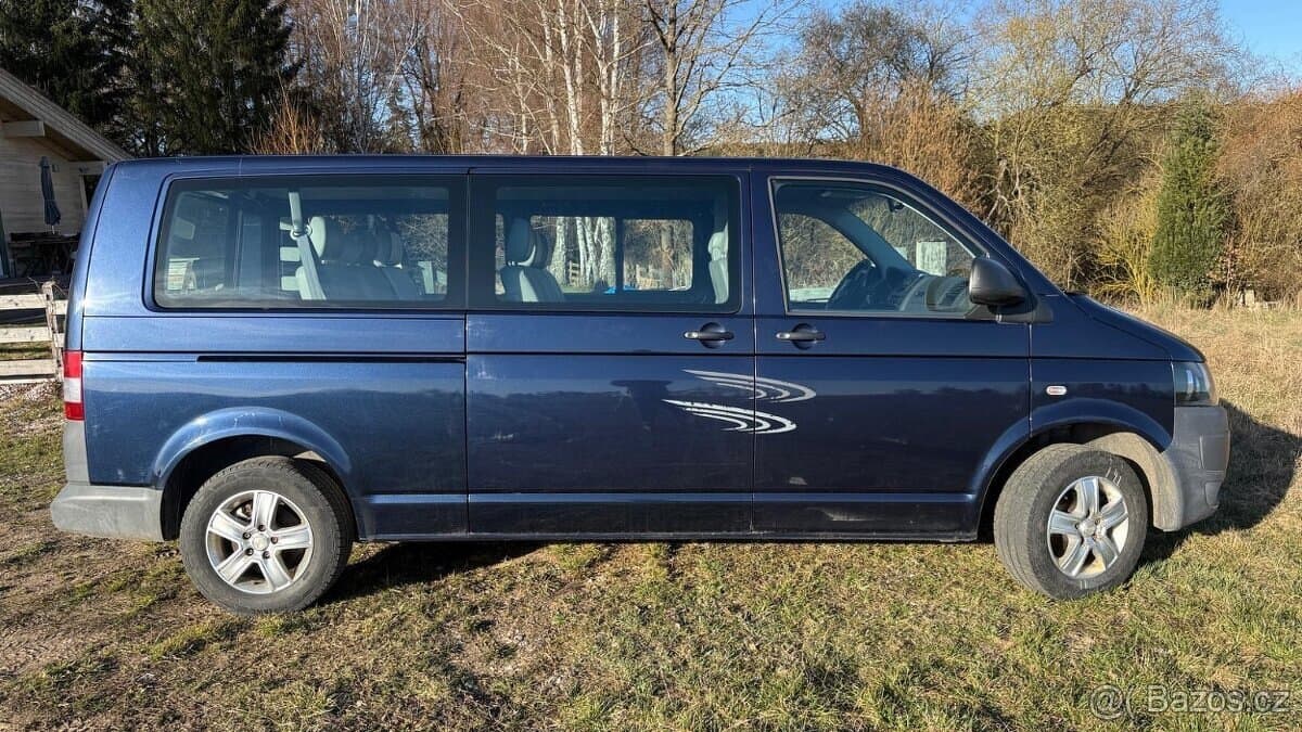 2011 Volkswagen TRANSPORTER - 2