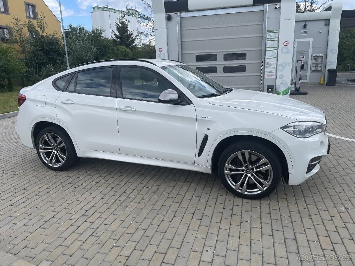 2016 BMW X6 - 2