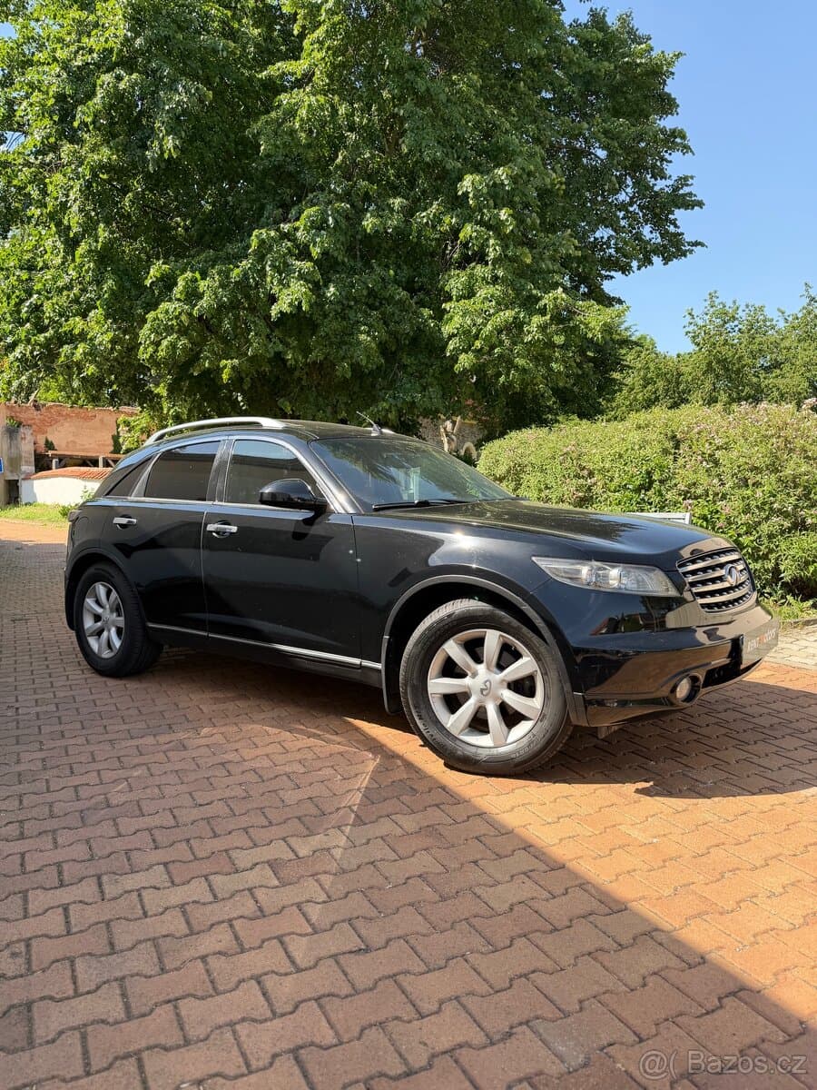 2005 Infiniti FX - 2