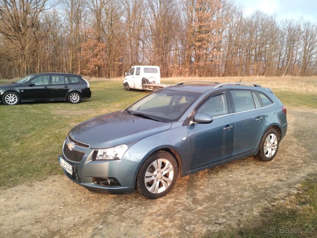 2014 Chevrolet CRUZE - 2