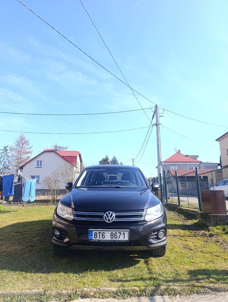 2012 Volkswagen TIGUAN - 2