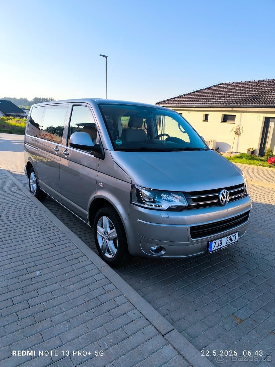2015 Volkswagen MULTIVAN - 2