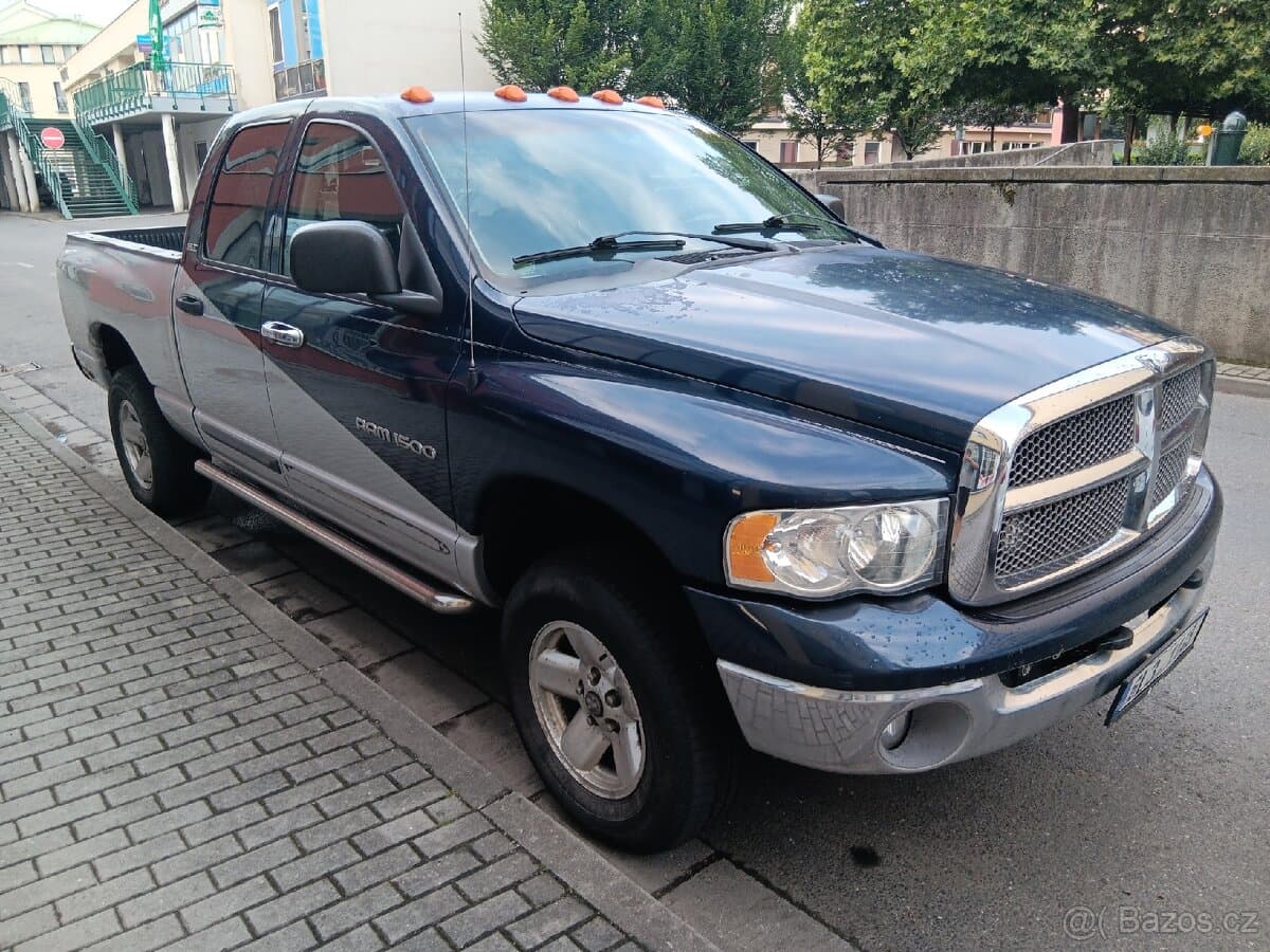 2004 Dodge RAM - 2