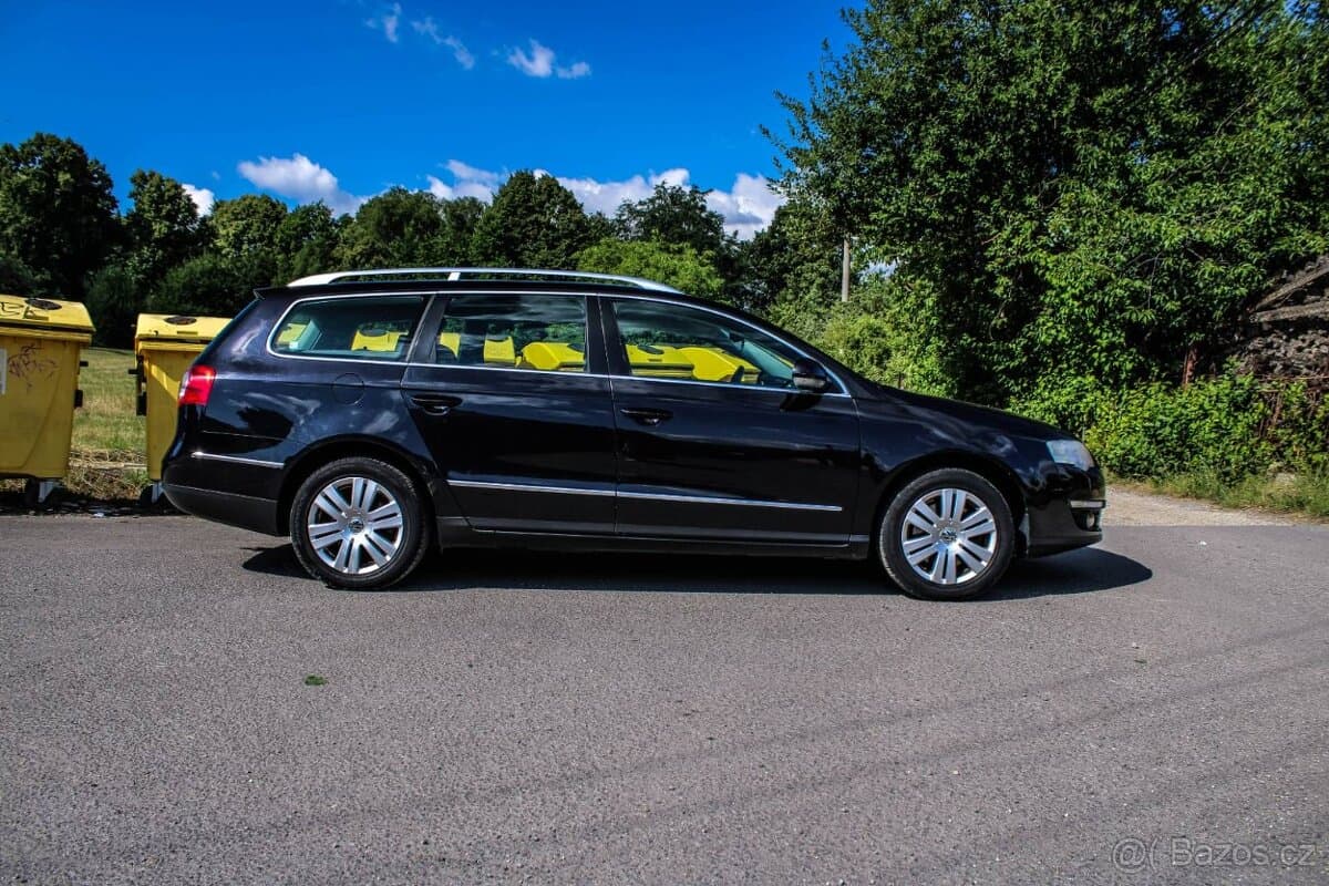 2010 Volkswagen PASSAT - 2