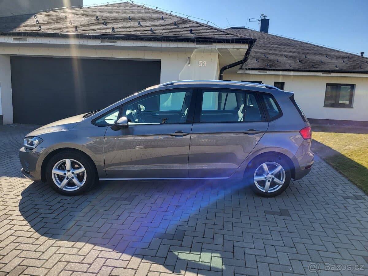 2016 Volkswagen GOLF - 2