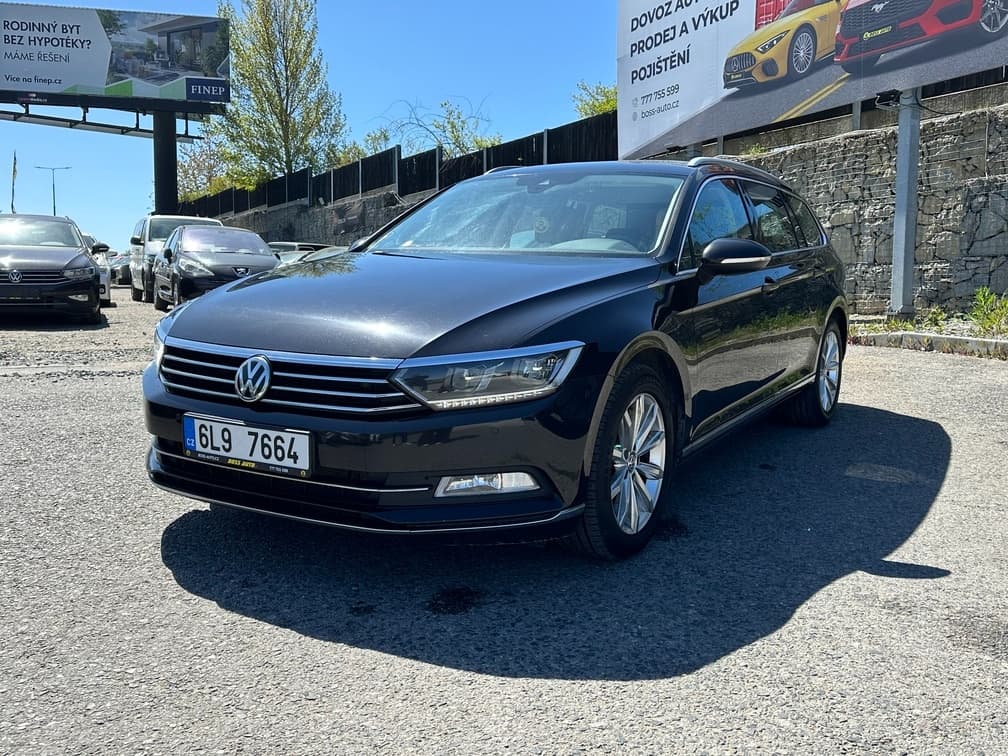 2016 Volkswagen PASSAT - 2