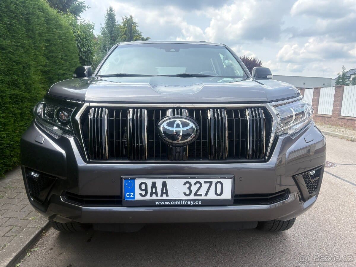 2021 Toyota LAND CRUISER - 2