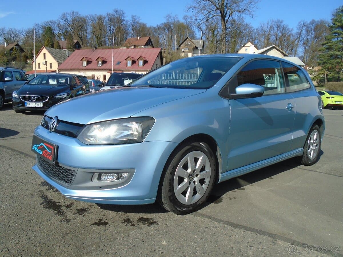 2011 Volkswagen POLO - 2
