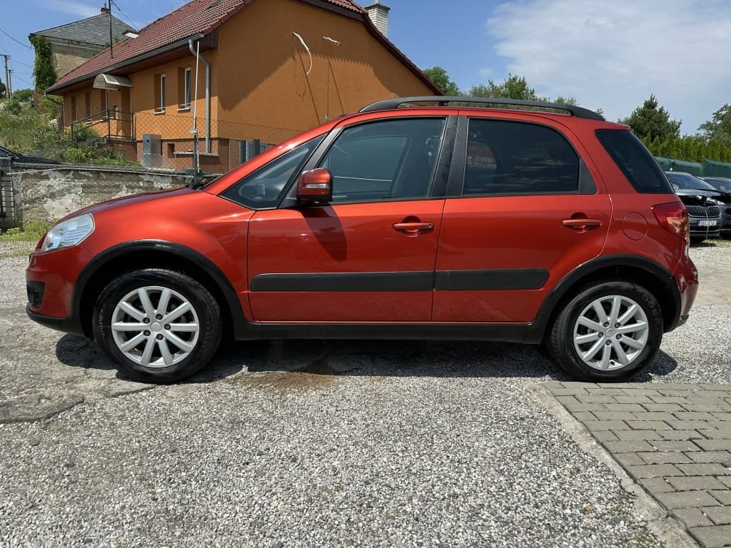 2011 Suzuki SX4 - 2