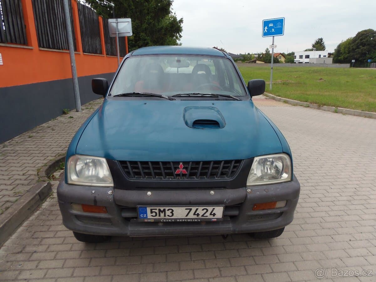 2000 Mitsubishi L200 - 2