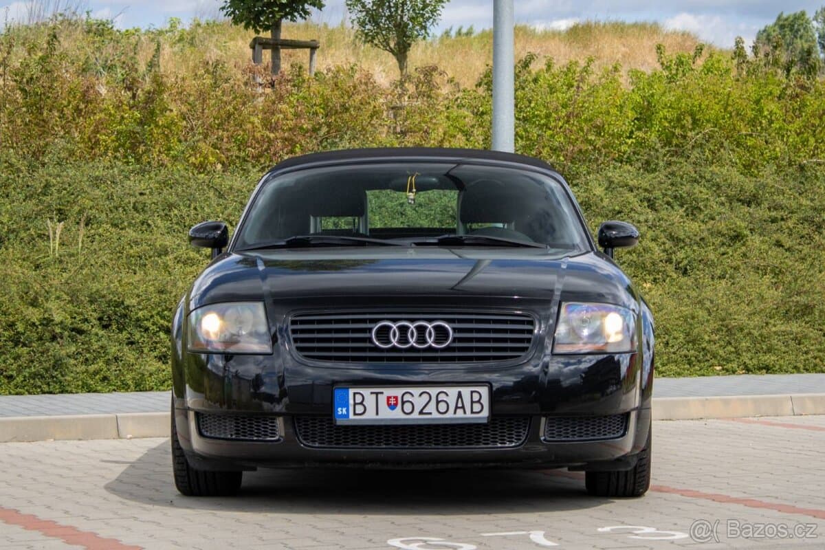 2002 Audi TT - 2