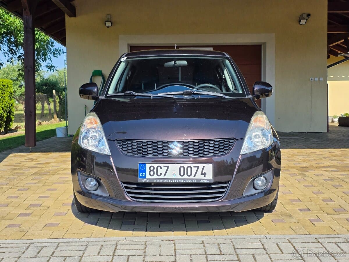 2012 Suzuki SWIFT - 2