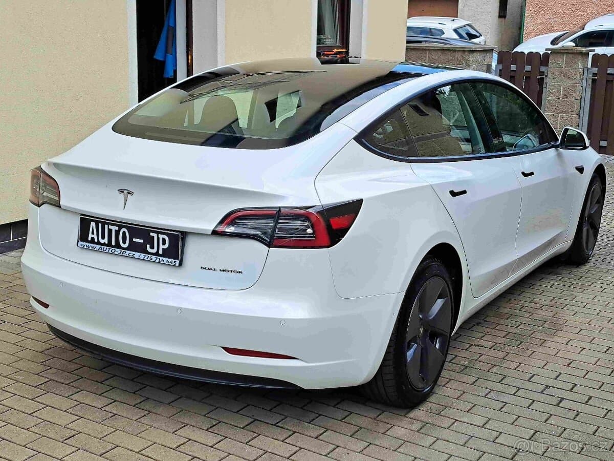 2022 Tesla MODEL 3 - 2