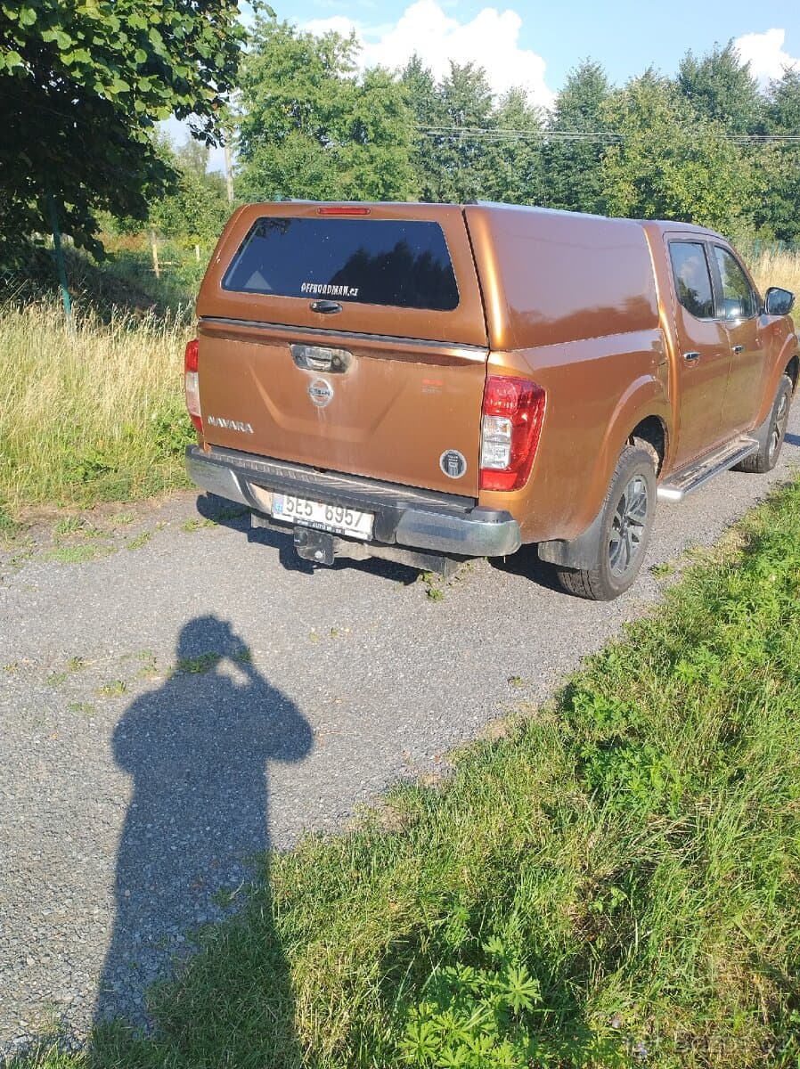 Nissan NAVARA - 2