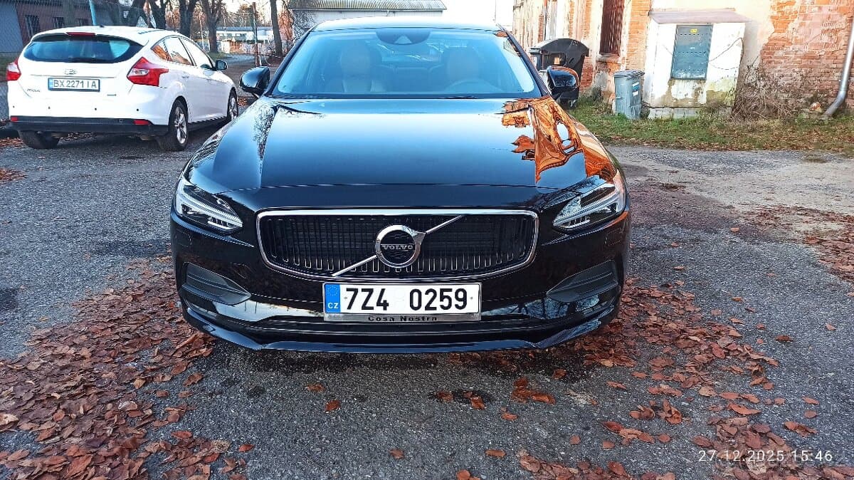 2019 Volvo S90 - 2