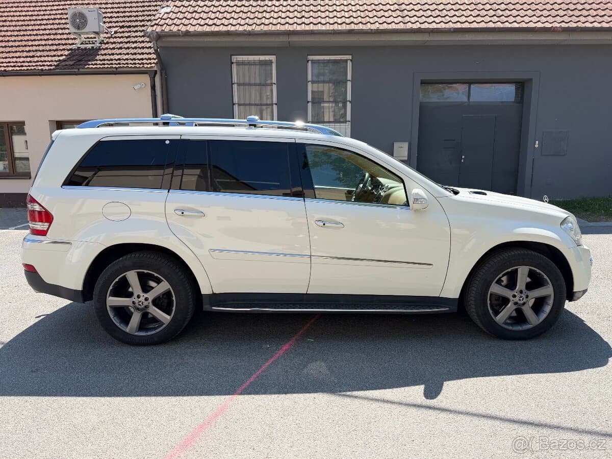 2008 Mercedes-Benz GL - 2