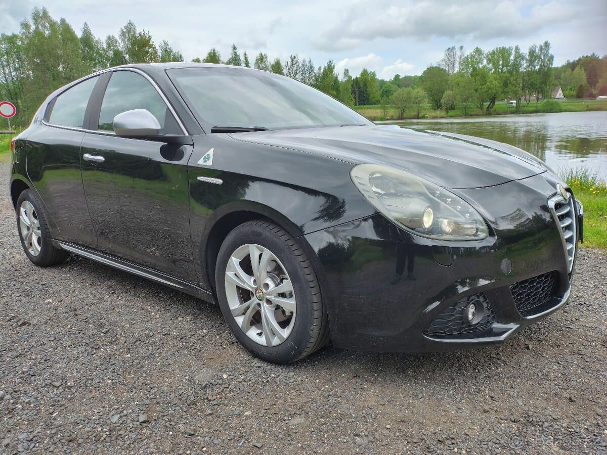 2010 Alfa Romeo GIULIETTA - 2