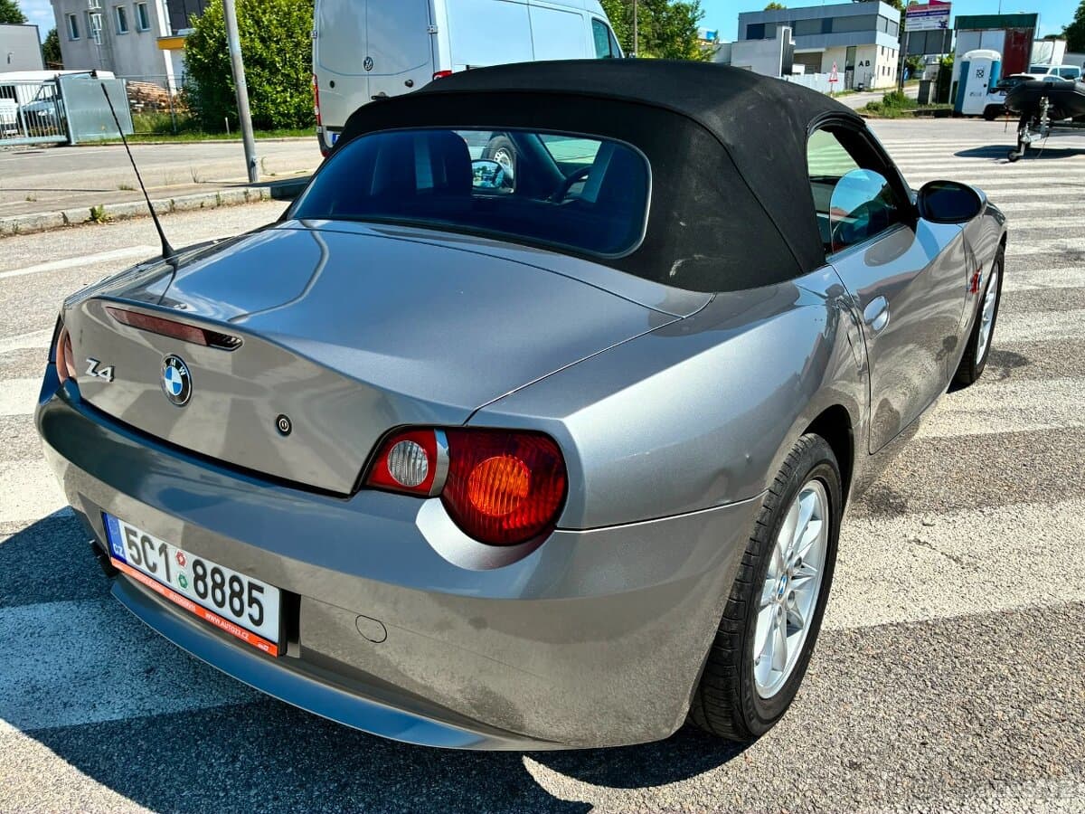 2003 BMW Z4 - 2