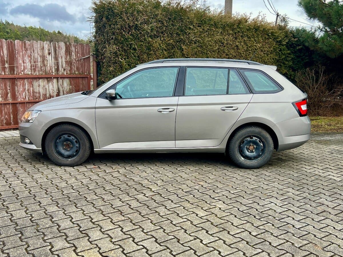 2015 Škoda FABIA - 2