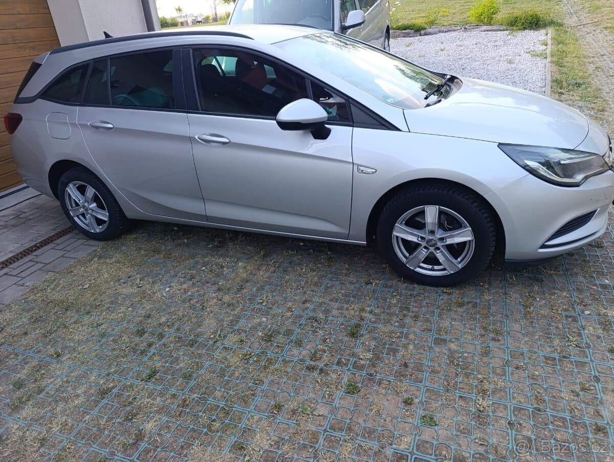 2018 Opel ASTRA - 2