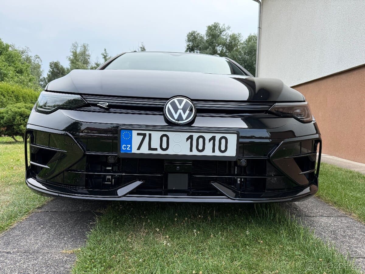 2025 Volkswagen GOLF - 2