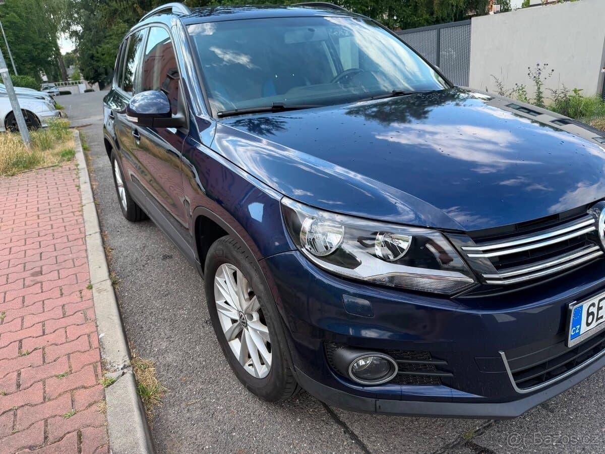 2012 Volkswagen TIGUAN - 2