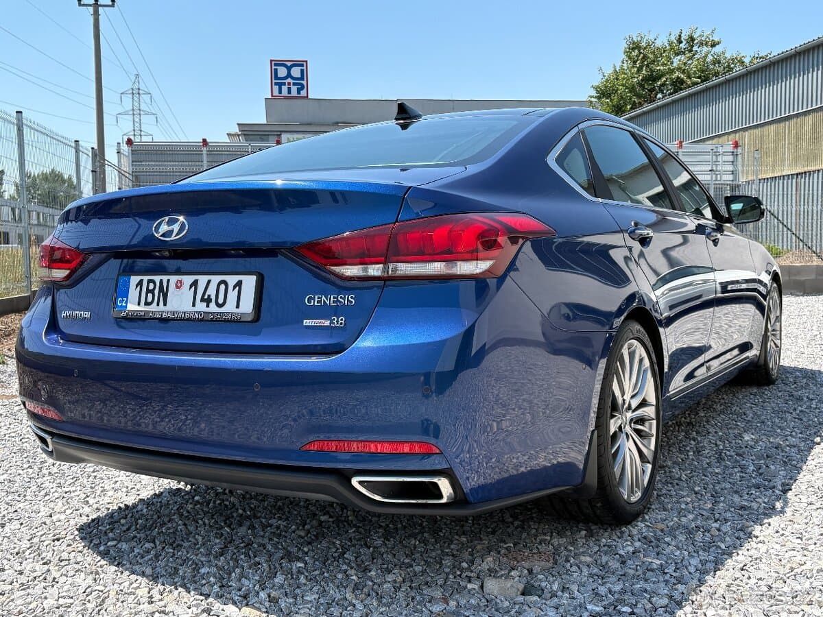 2017 Hyundai GENESIS - 2