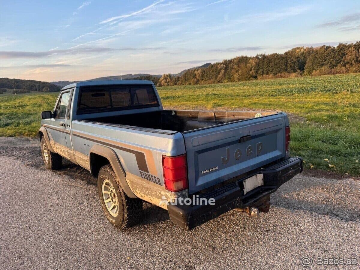 1991 Jeep CHEROKEE - 2