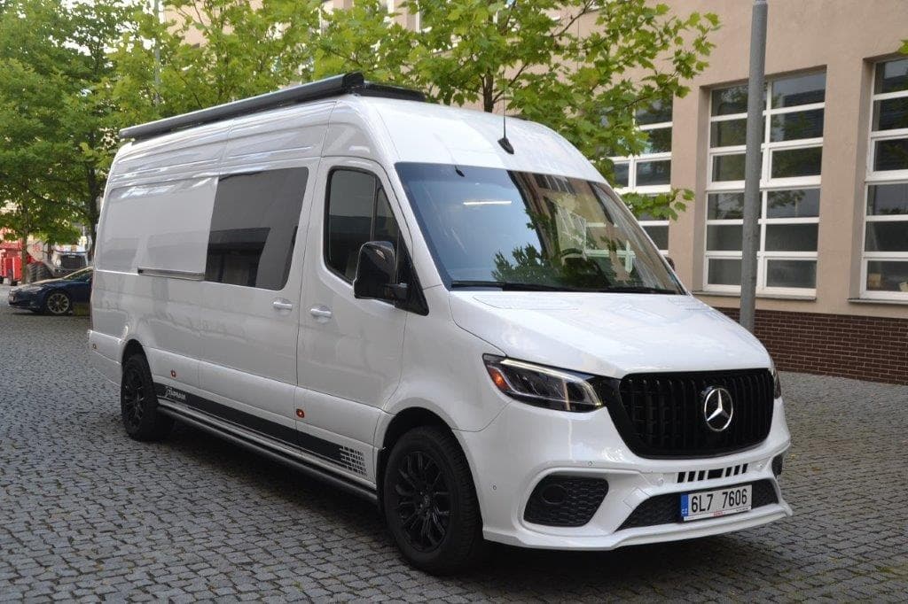Mercedes-Benz SPRINTER - 2
