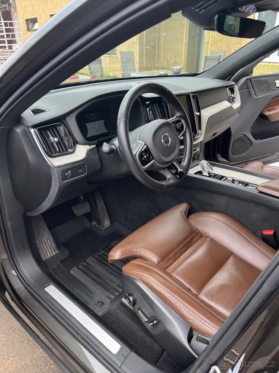 2019 Volvo XC60 - 2