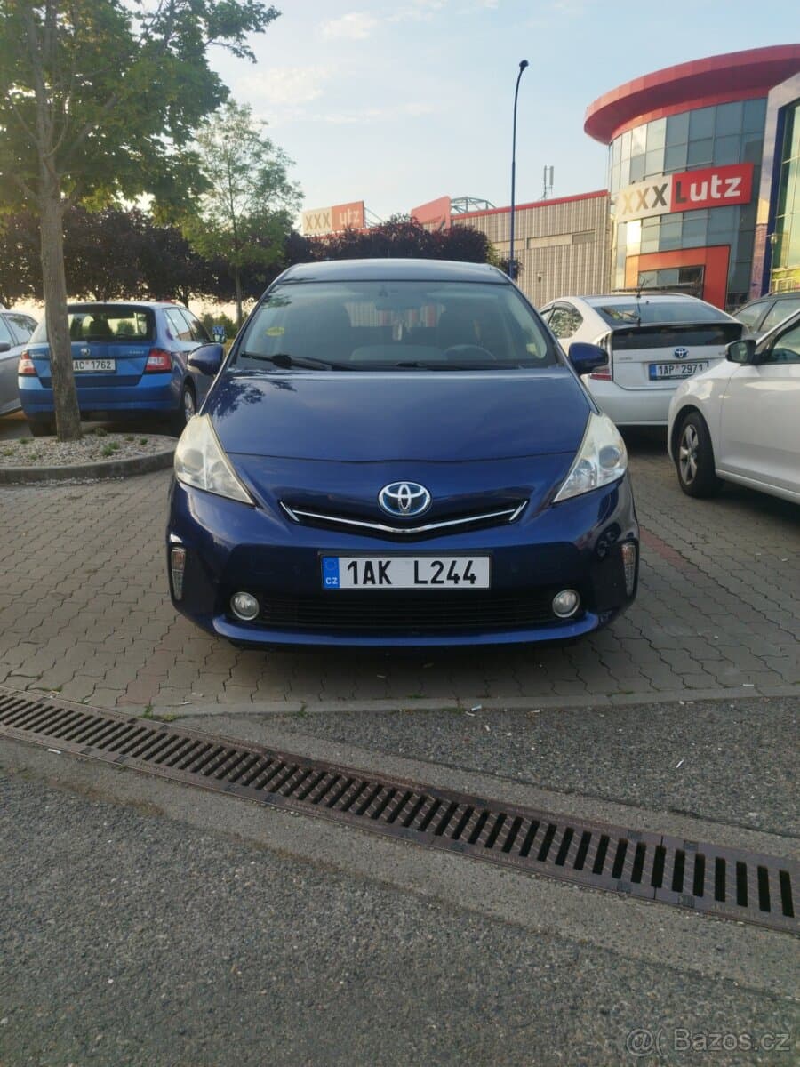 2013 Toyota PRIUS - 2