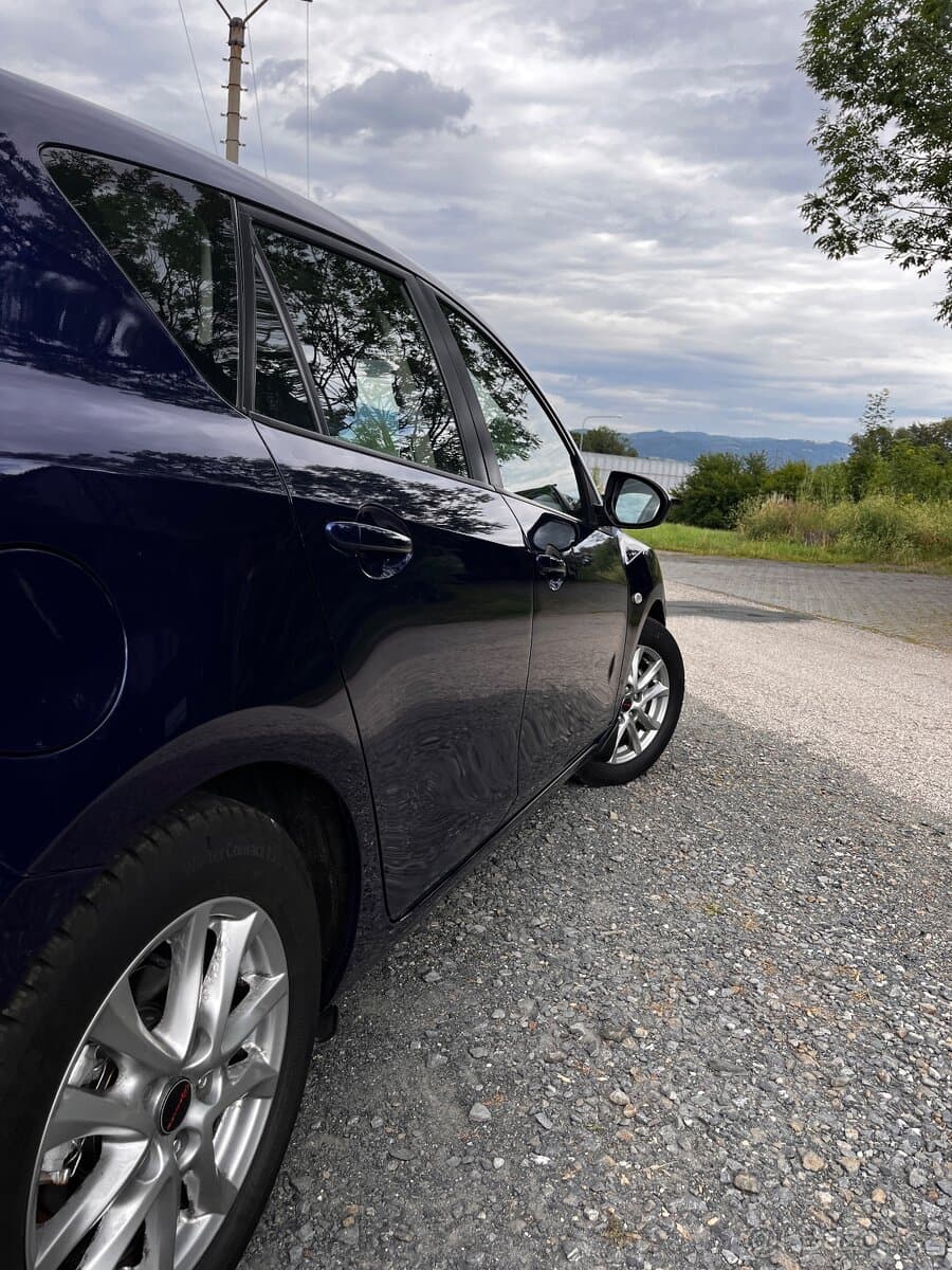 Mazda 3 - 2