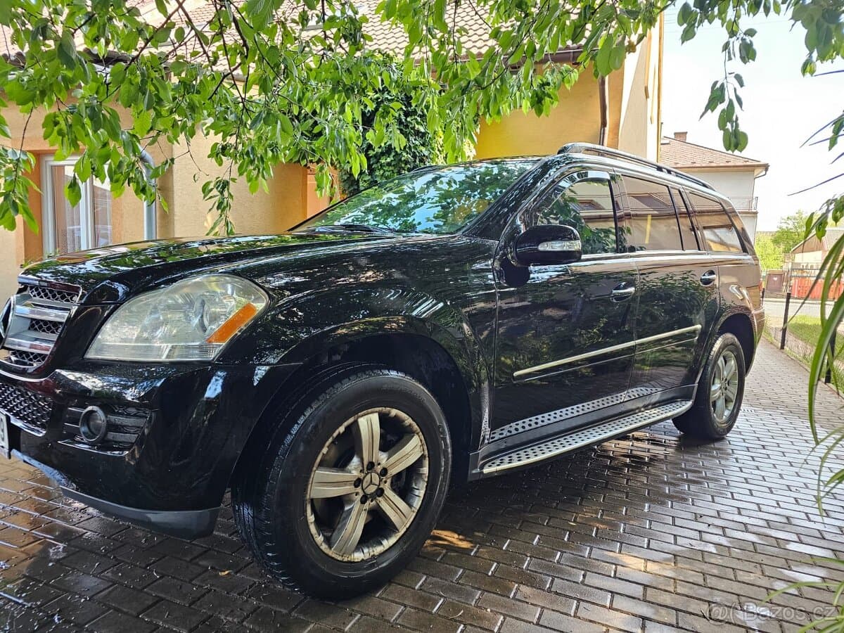 2009 Mercedes-Benz GL - 2