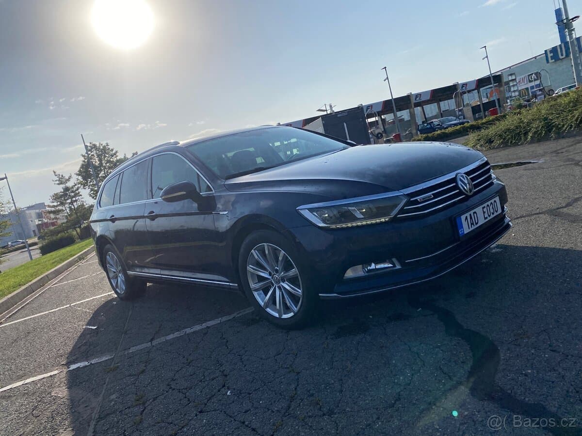 Volkswagen PASSAT - 2