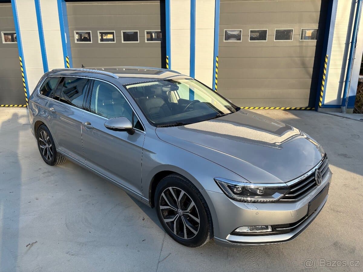 2015 Volkswagen PASSAT - 2