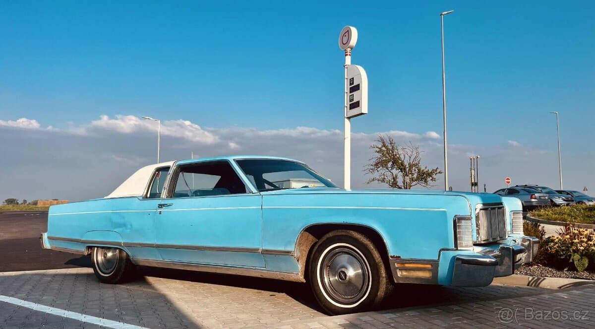 1976 Lincoln CONTINENTAL - 2