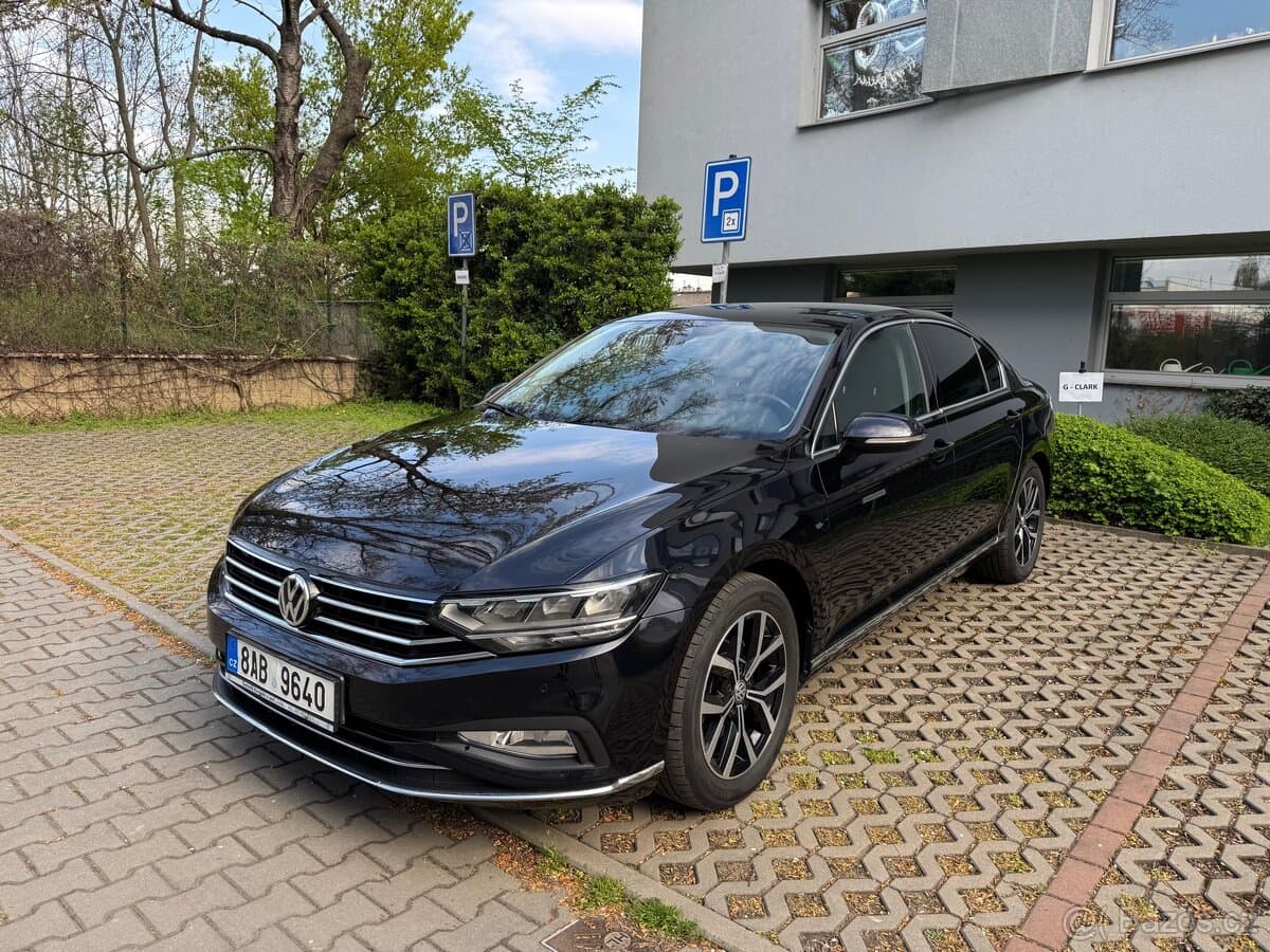2020 Volkswagen PASSAT - 2