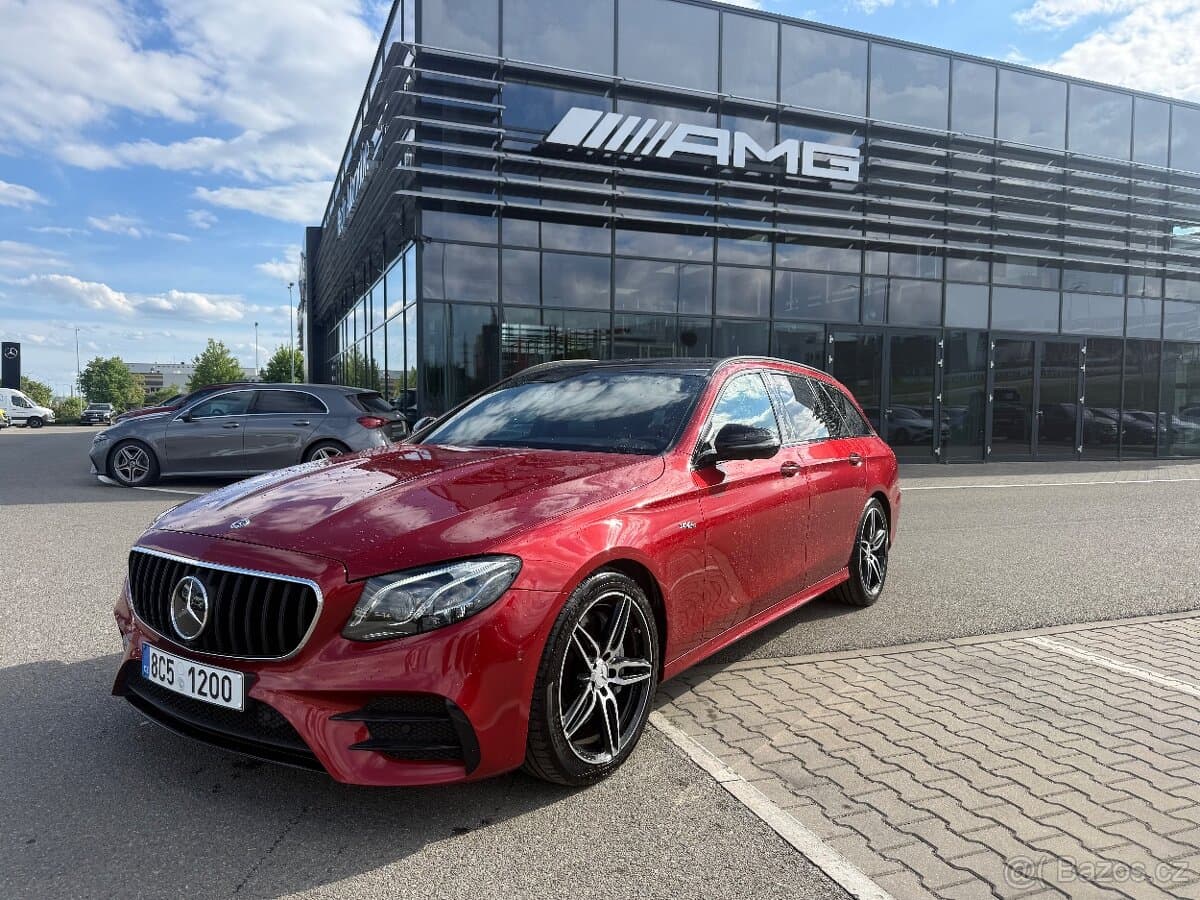 2020 Mercedes-Benz OSTATNÍ - 2