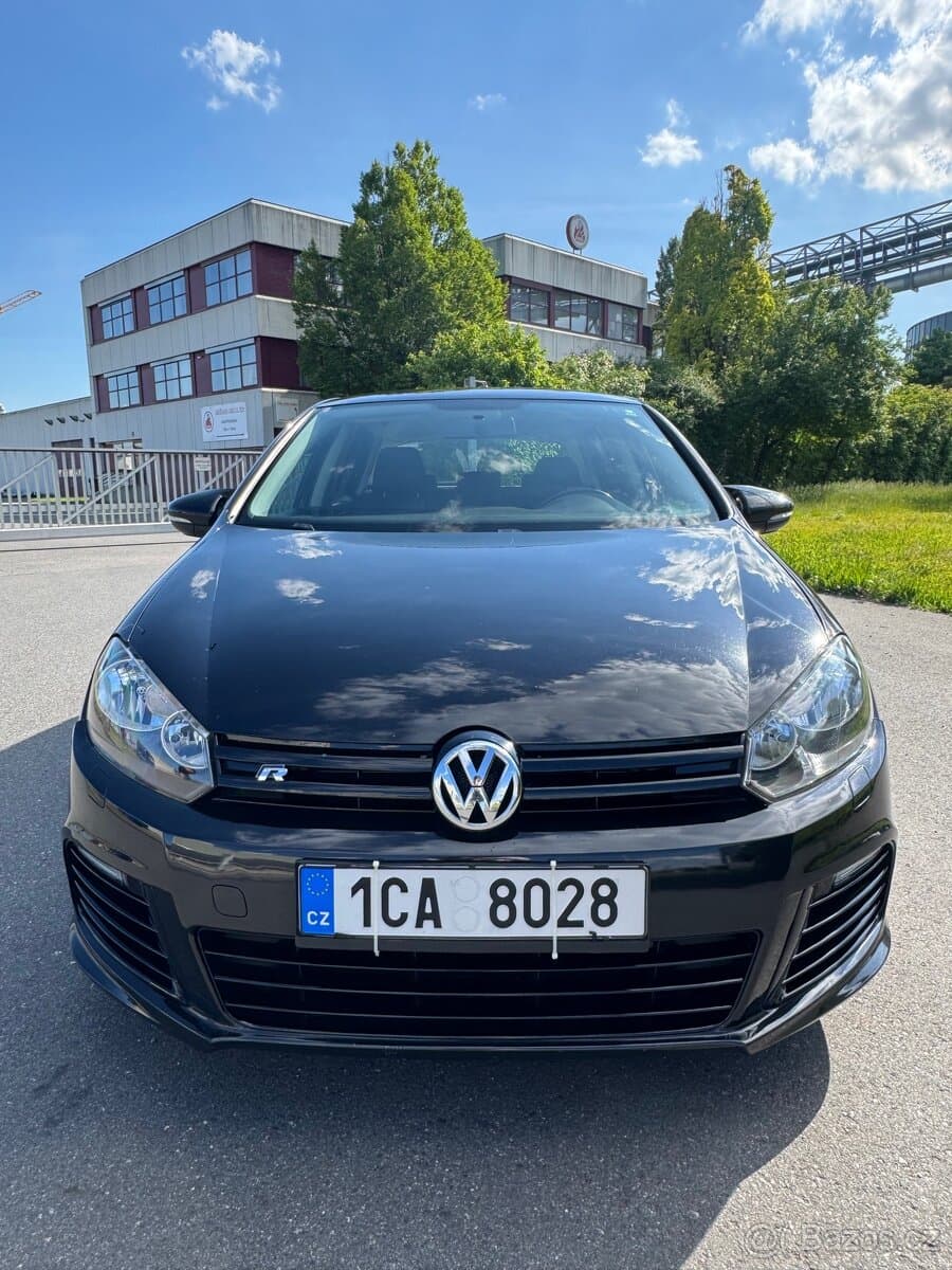 2010 Volkswagen GOLF - 2