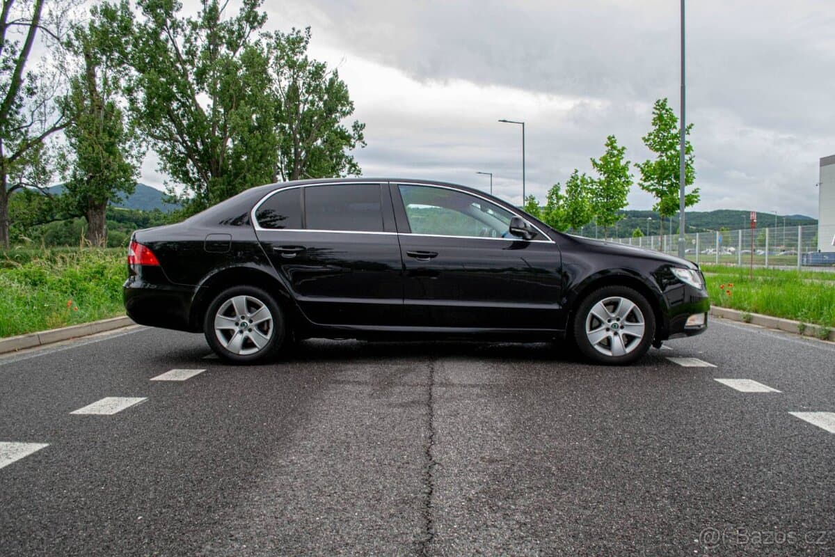 2011 Škoda SUPERB - 2