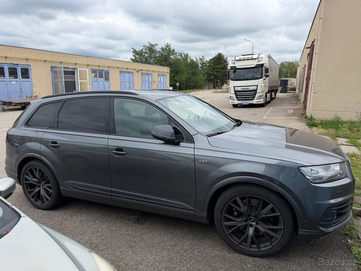 Audi SQ7 - 2