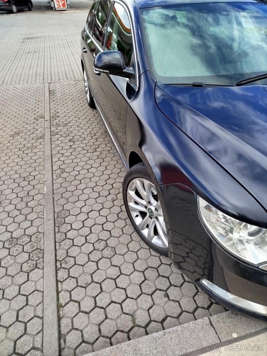 2011 Škoda SUPERB - 2