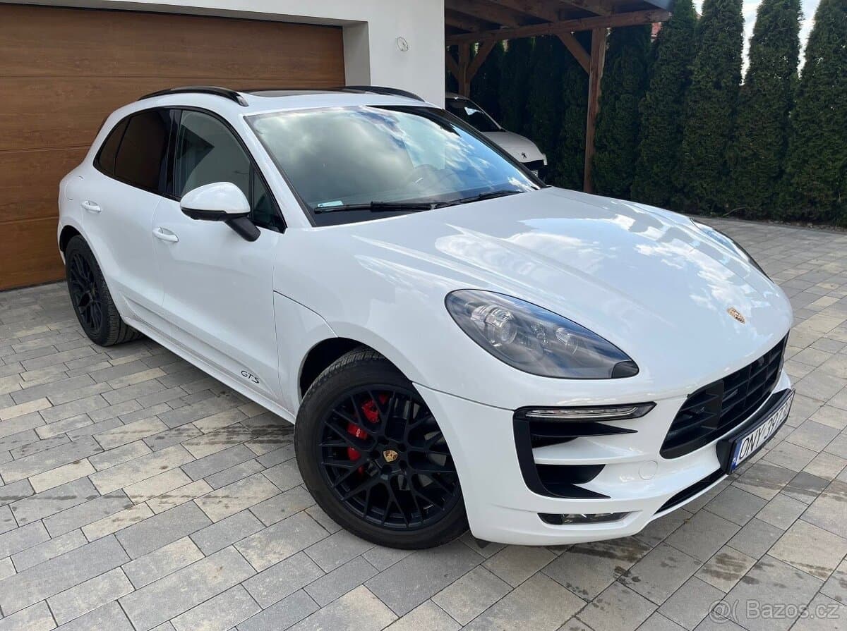 2016 Porsche MACAN - 2